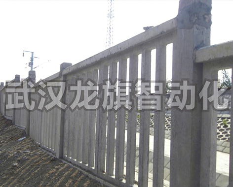 高鐵護欄預制件